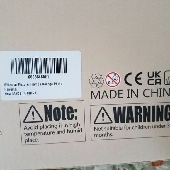 Wooden Picture Display Frame Board 14 Signs, Leaves, Mini Clothes Pins, Rope - Picture 4 of 12